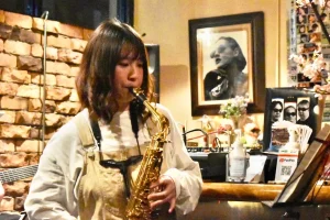 お子様も安心のサックス教室